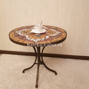 Кованый столик со столешницой из мазайки., фото 4