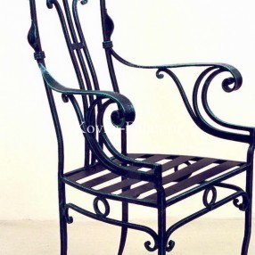 Кованый стул-трон