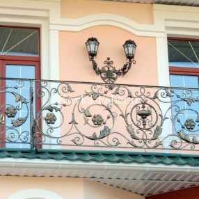 Кованый балкон в стиле «Барокко»