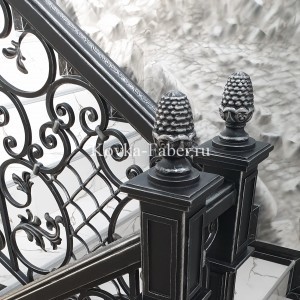 Кованое ограждение лестницы в стиле "барокко". Цвет темный гафит с серебром. , фото 4