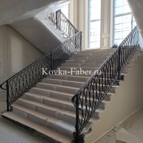 Кованые классические  ограждения лестницы "Овалы"