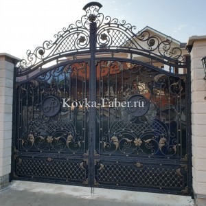 Кованые ворота в стиле барокко, со стеклом. , фото 2