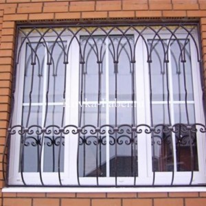 Кованые решетки на окна «пузатые»