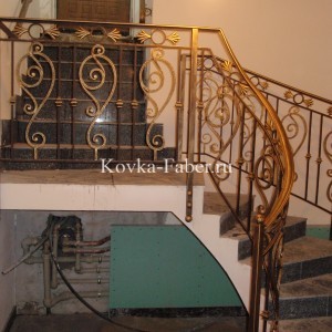 Кованая лестница с балясинами, фото 4
